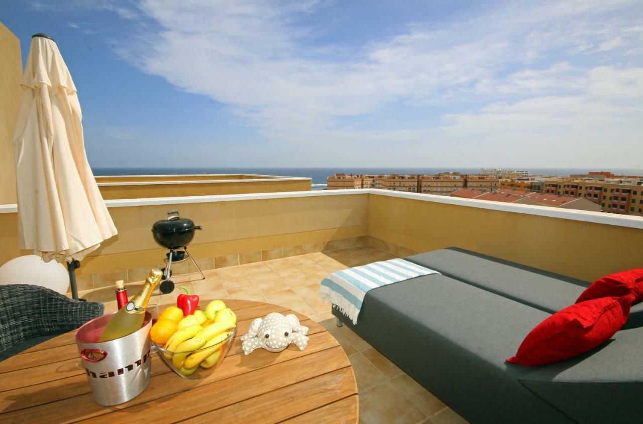 Апартаменты La Perla By Rentmedano Superb Luxury Duplex, Private Roof Terrace, Ocean View, Pool, Wifi And Parking Эль-Медано Экстерьер фото